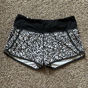 Lululemon | Run Times Short *4-way Stretch 4"